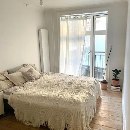 Lejlighed Central Two Bedroom *